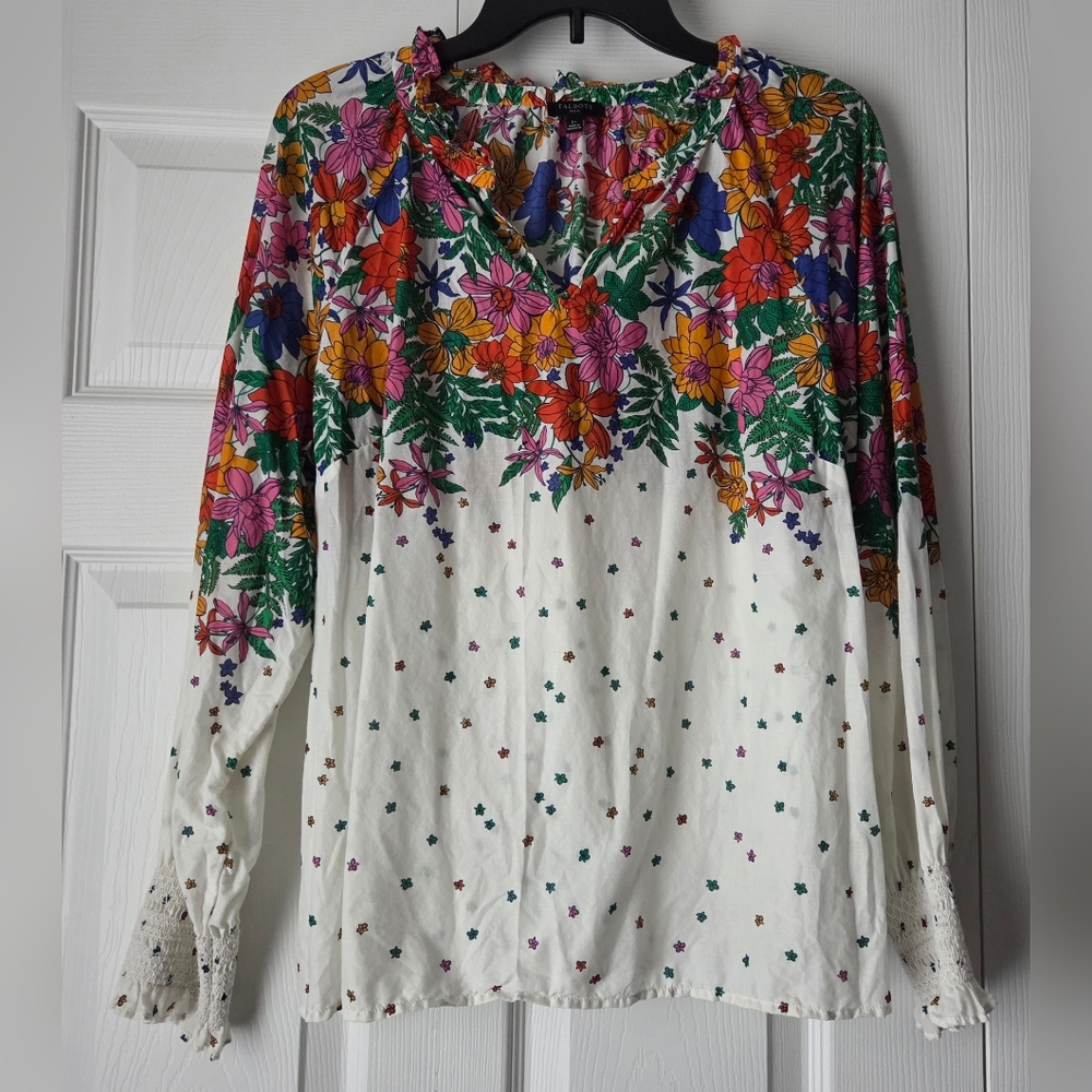 Talbots Blossful Floral Smocked Cuff Blouse Size LP - Picture 2 of 12